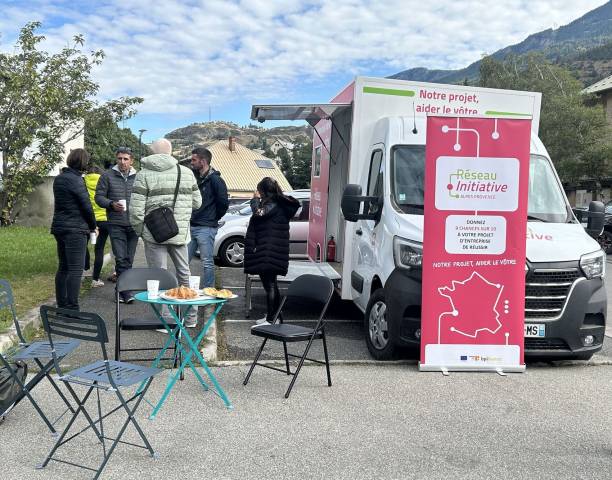 Le Bus de l'Entrepreneuriat fait étape au Pays des Écrins